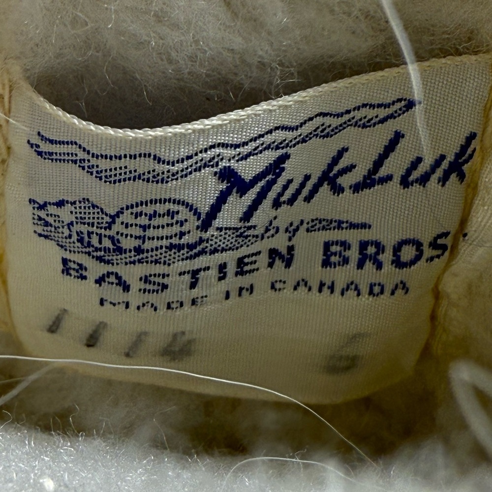 Bastien Bros Vintage Authentic MukLuk Cream Goat Fur Yeti Boots - Picture 11 of 11